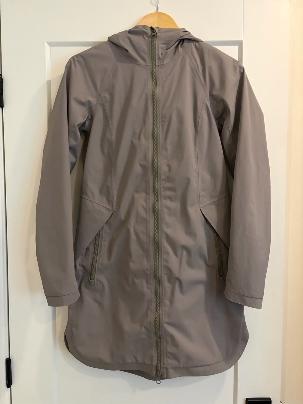 Lululemon Raincoat
